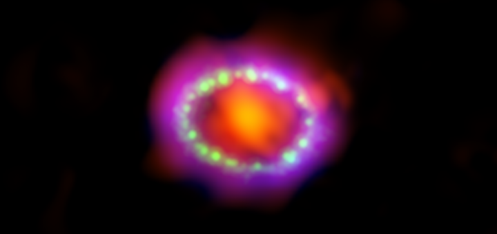 photo composite de supernova