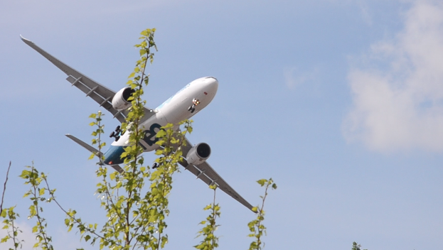 Airbus A330 neo en approche