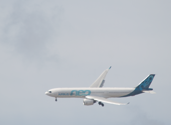 Airbus A330 neo en tour de piste