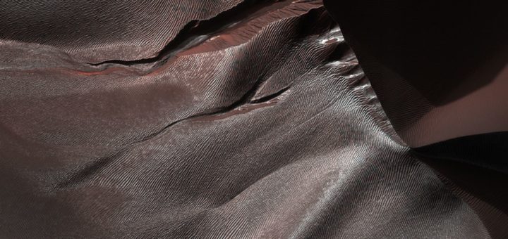 Photo de coulées dans les dunes sur Mars